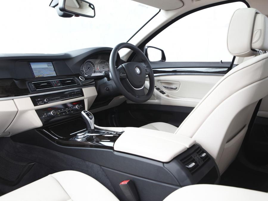  BMW 535i Touring 2011 года  (AU) (фото 10 из 10)